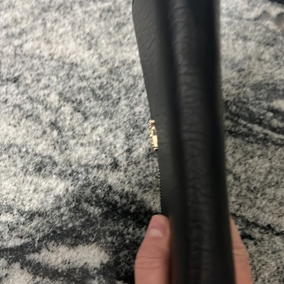 Juicy Couture like new wallet. Double zippered! - Picture 5 of 8